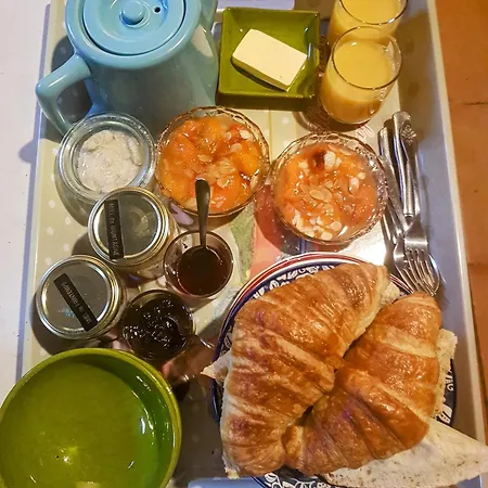 Le Hameau De Valbonne Bed & Breakfast